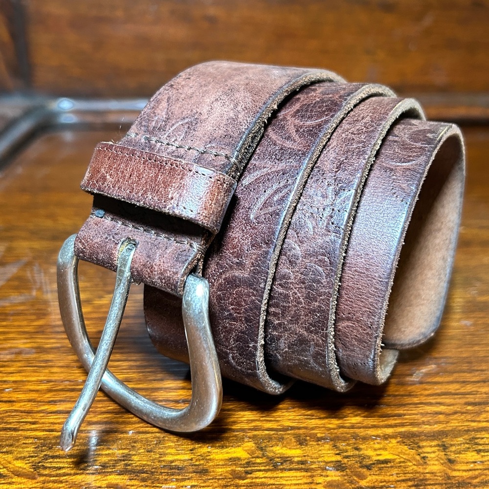 Fossil Flower Embossed Design Leather Belt in Silver Tone Buckle